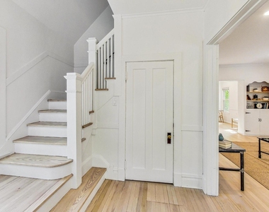524 Park Avenue - Photo Thumbnail 1
