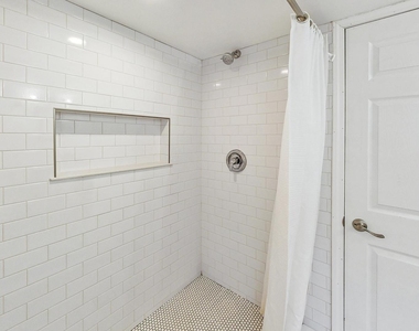 524 Park Avenue - Photo Thumbnail 34