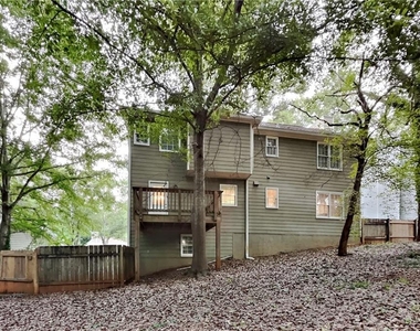 2052 Sumter Court - Photo Thumbnail 21