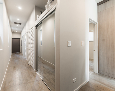 2108 W 18th Place - Photo Thumbnail 2