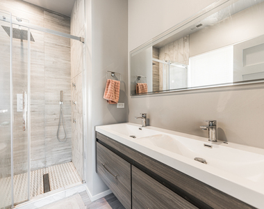 2108 W 18th Place - Photo Thumbnail 16