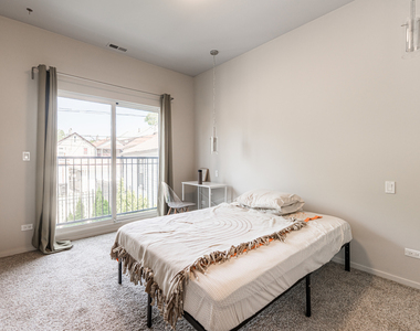 2108 W 18th Place - Photo Thumbnail 14