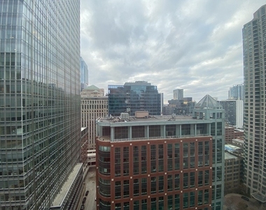 345 N Lasalle - Photo Thumbnail 13