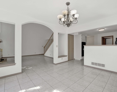 2164 Seaver Lane - Photo Thumbnail 6