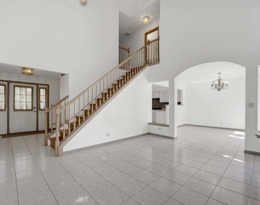 2164 Seaver Lane - Photo Thumbnail 3