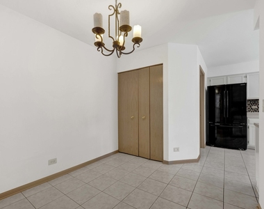 2164 Seaver Lane - Photo Thumbnail 10