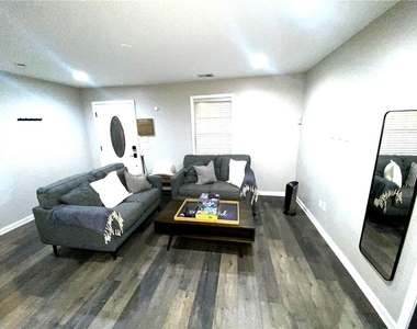 2176 Pansy Street - Photo Thumbnail 2