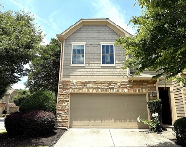 2160 Crestridge Trail Ne - Photo Thumbnail 1