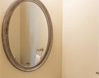 2200 Oakland Grove Place - Photo Thumbnail 4