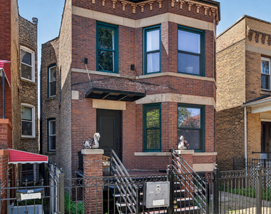 3023 W Wellington Avenue - Photo Thumbnail 1