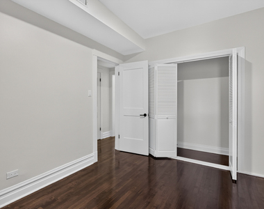 3023 W Wellington Avenue - Photo Thumbnail 10