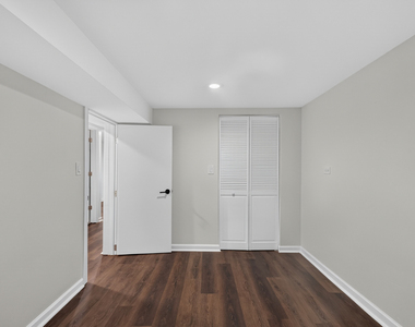 3023 W Wellington Avenue - Photo Thumbnail 22