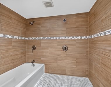 3023 W Wellington Avenue - Photo Thumbnail 8