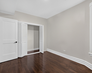 3023 W Wellington Avenue - Photo Thumbnail 11