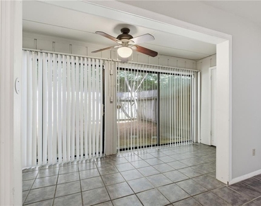 2183 Surrey Court Se - Photo Thumbnail 12