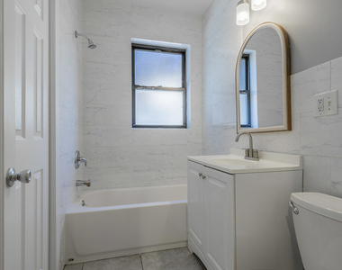2056 W Arthur Avenue - Photo Thumbnail 7