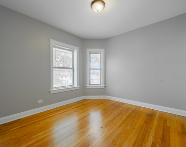 2056 W Arthur Avenue - Photo Thumbnail 6