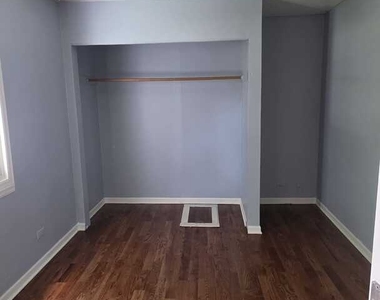 9154 Ridgeland Avenue - Photo Thumbnail 8