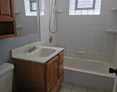 9154 Ridgeland Avenue - Photo Thumbnail 9