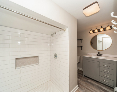 1660 2nd Street - Photo Thumbnail 10