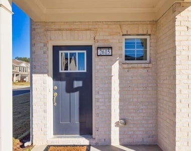 2615 Quaterdeck Drive - Photo Thumbnail 1