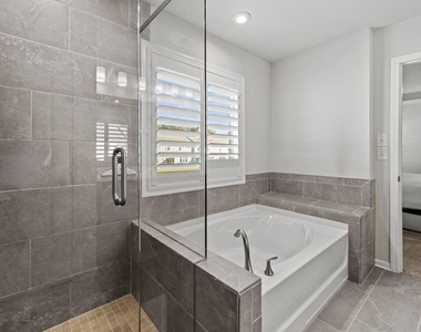 2615 Quaterdeck Drive - Photo Thumbnail 19
