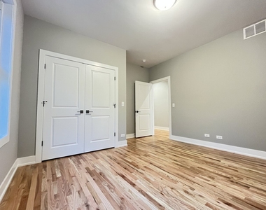 974 Meadow Lane - Photo Thumbnail 15