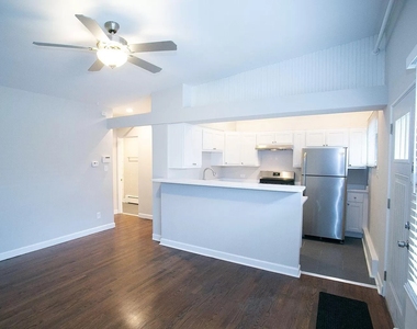 26 E Washington Avenue - Photo Thumbnail 1