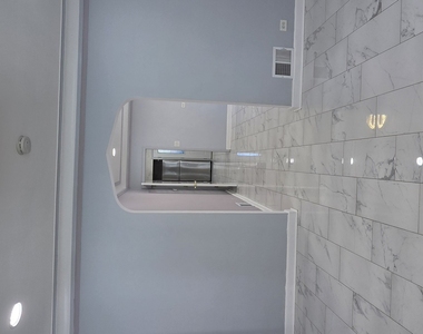 3327 S Austin Boulevard - Photo Thumbnail 1