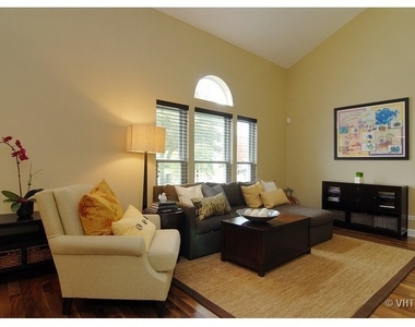 209 Wilton Lane - Photo Thumbnail 2