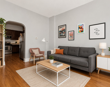 841 N Damen Avenue - Photo Thumbnail 5