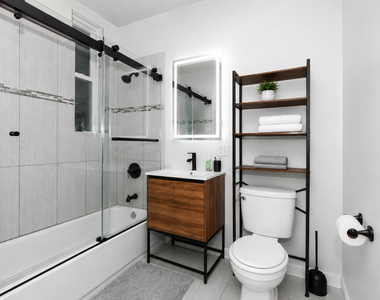 841 N Damen Avenue - Photo Thumbnail 12