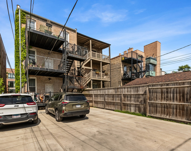 841 N Damen Avenue - Photo Thumbnail 14