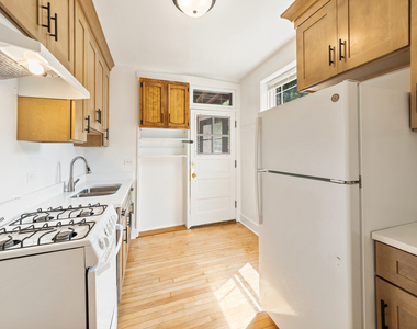 1923 W Estes Avenue - Photo Thumbnail 1