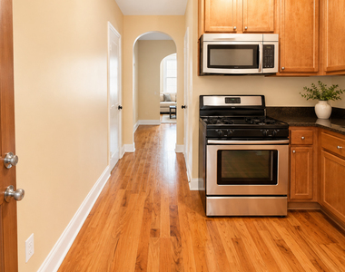 718 S Aberdeen Street - Photo Thumbnail 6