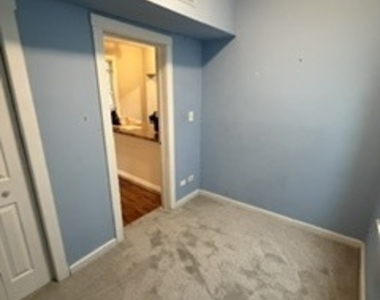 1643 W Beach Avenue - Photo Thumbnail 3