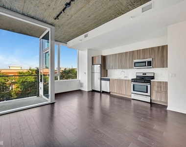1345 S Wabash Avenue - Photo Thumbnail 1