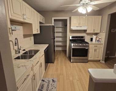 314 Silverwood Court - Photo Thumbnail 7