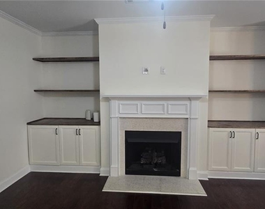 1785 Garbrooke Cove - Photo Thumbnail 7