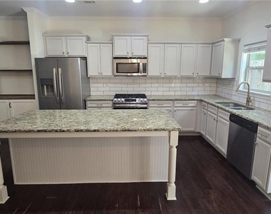1785 Garbrooke Cove - Photo Thumbnail 6