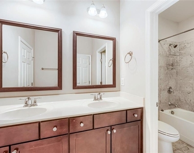 2464 Norwood Drive Se - Photo Thumbnail 26