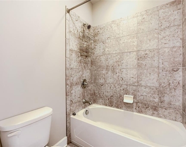 2464 Norwood Drive Se - Photo Thumbnail 27
