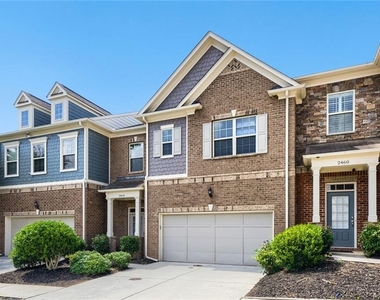 2464 Norwood Drive Se - Photo Thumbnail 1