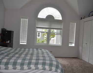 3335 N Racine Avenue - Photo Thumbnail 10