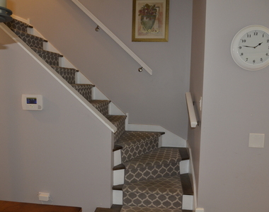 3335 N Racine Avenue - Photo Thumbnail 9