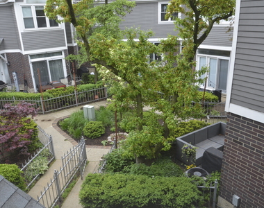 3335 N Racine Avenue - Photo Thumbnail 25