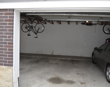 3335 N Racine Avenue - Photo Thumbnail 27