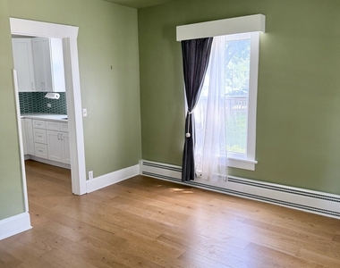 124 E Sunnyside Avenue - Photo Thumbnail 4