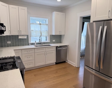 124 E Sunnyside Avenue - Photo Thumbnail 8