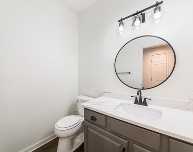 1106 Portsmouth Circle - Photo Thumbnail 14